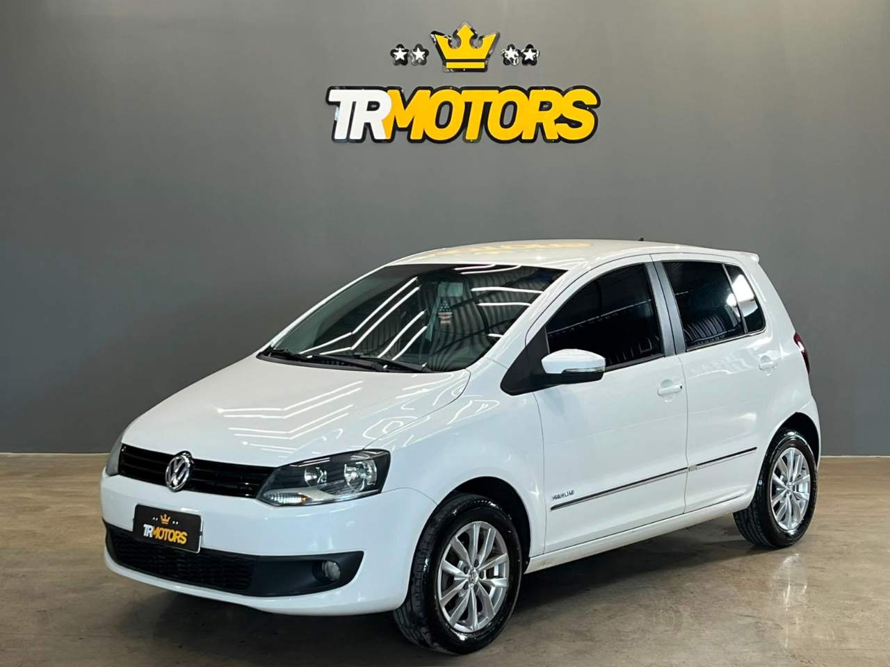 VW - VolksWagen Fox Highline1.6 Flex 16V 5p