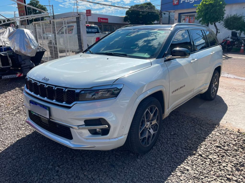 Jeep Commander Overland T270 1.3 TB Flex Aut.